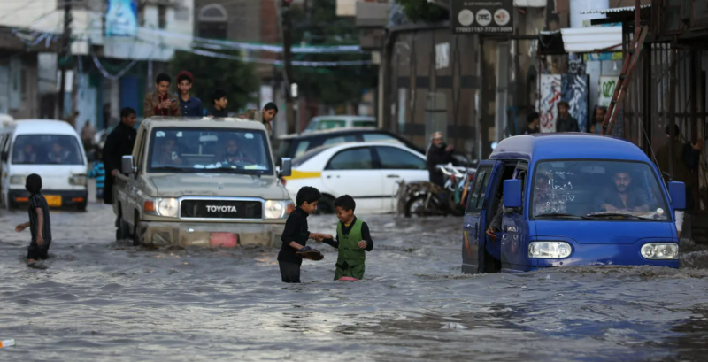 عشرات القتلى والمفقودين من جراء سيول اليمن